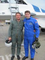 Brazilian tourist with the pilot of MiG-29! August, 2012